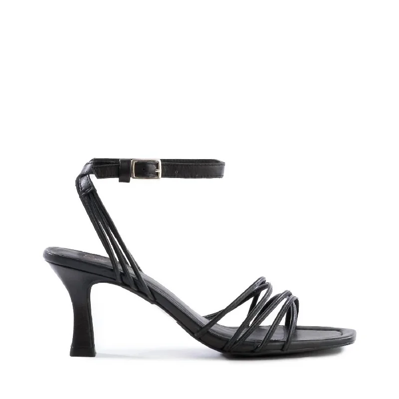 Seychelles Starboard Heels In Black