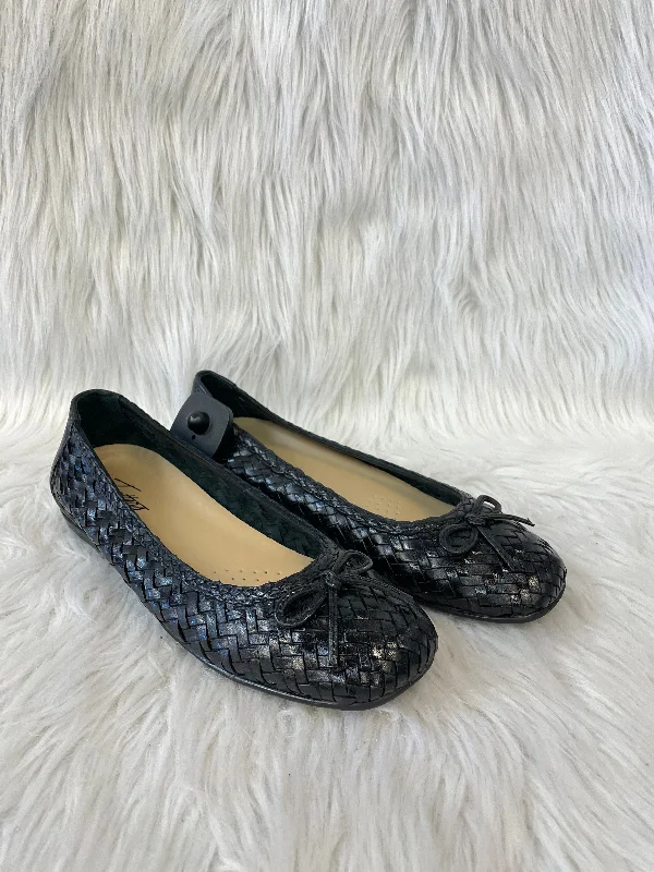 Shoes Flats By Cmb In Black, Size: 7.5