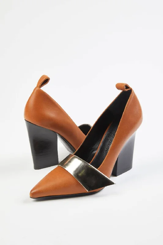 Nine 2 Fiver High Heel In Tan