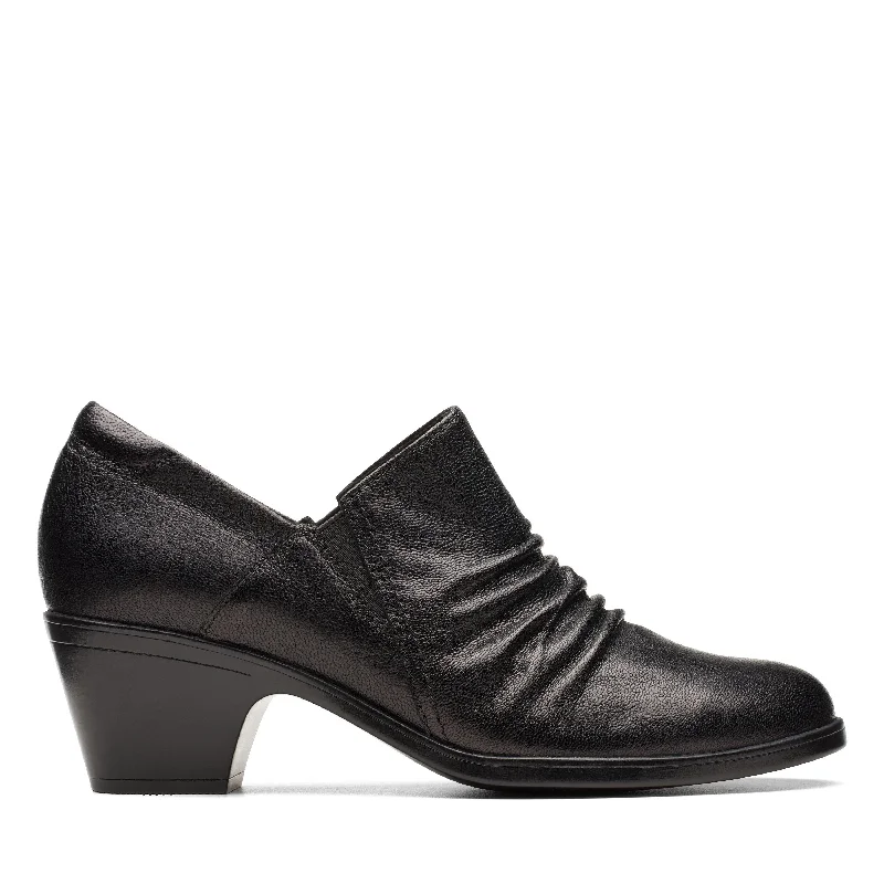 Clarks Emily2 Cove in Black Leather