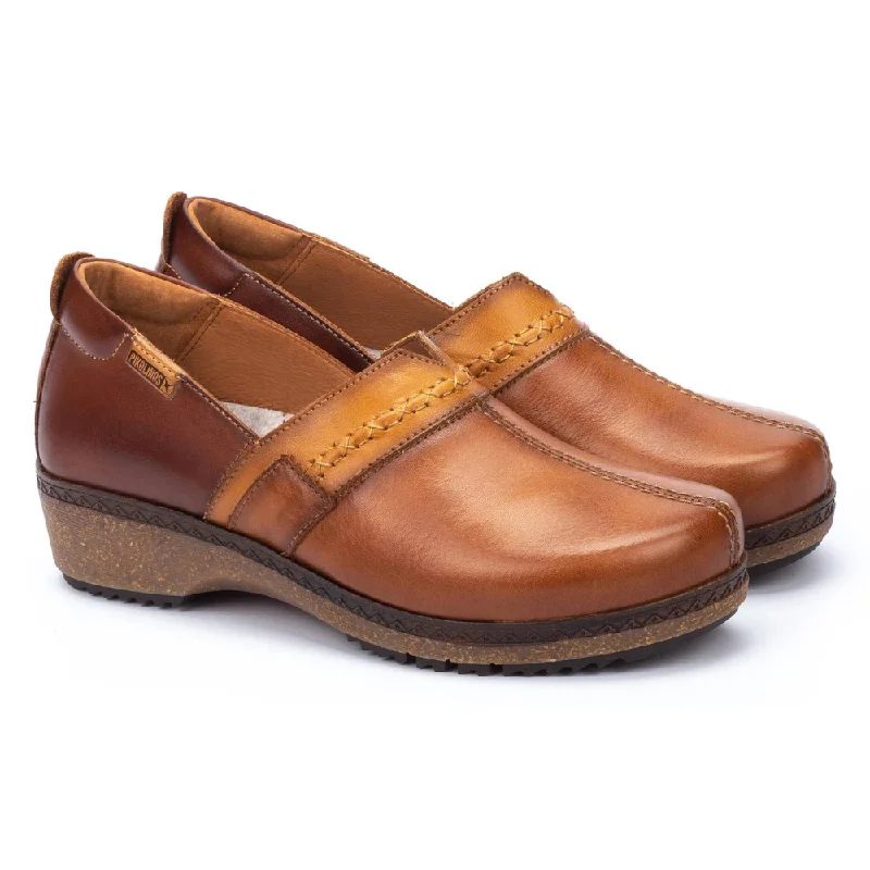 Pikolinos Granada 3627C1 Brandy Leather Clog (Women's)